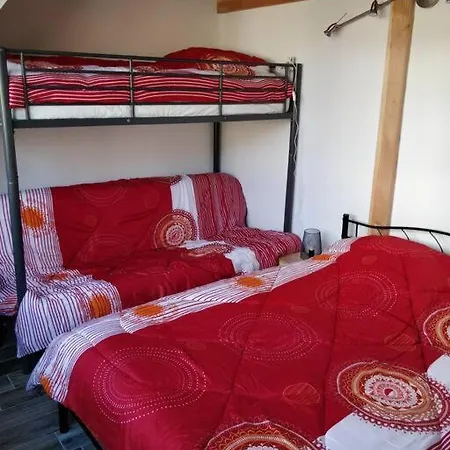Location Maison Bourboule Holiday home *